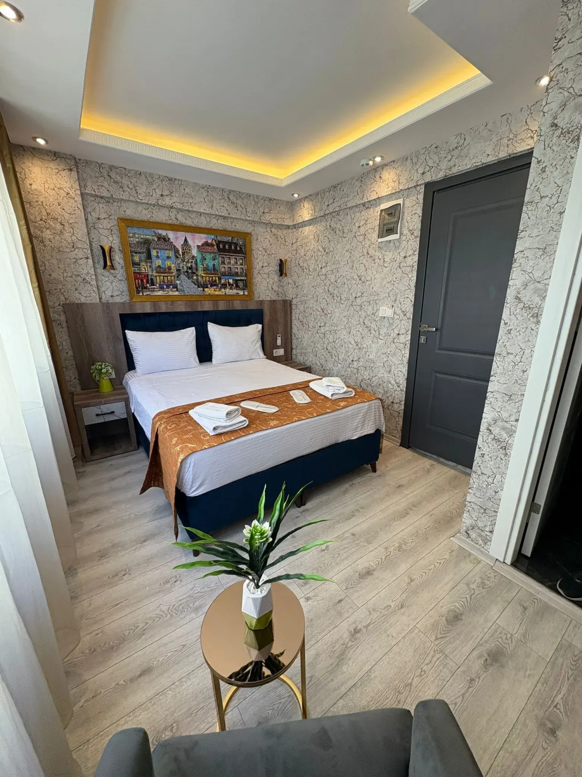 Peker Hotel