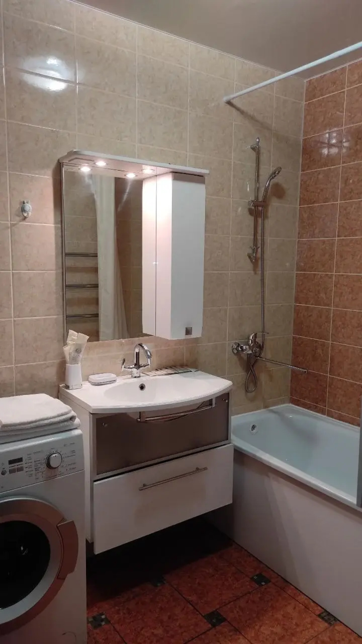 Трёхкомнатная Квартира ТЦ Планета