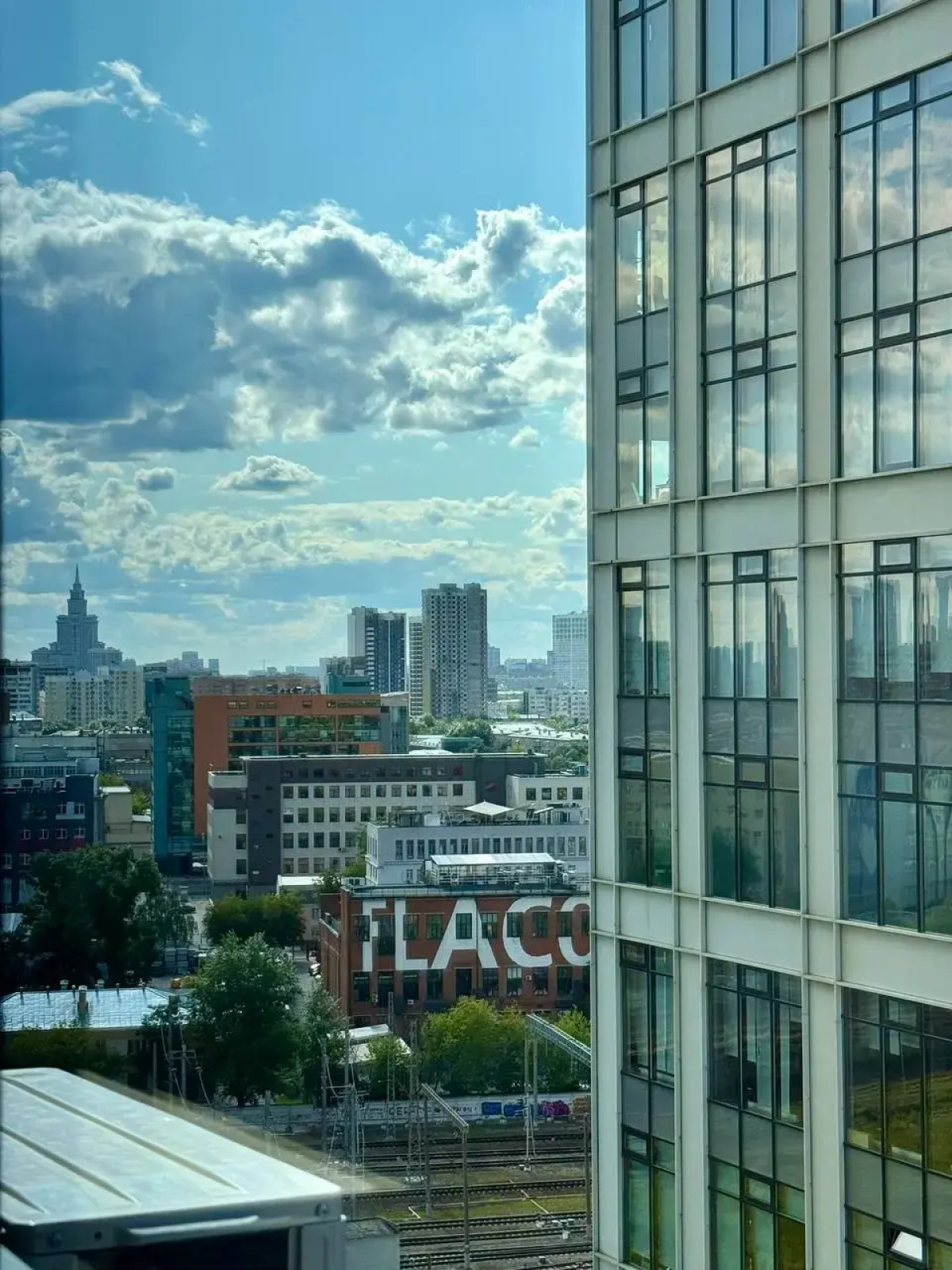 Апартаменты Lalapert Viola с дизайнерским ремонтом у метро Дмитровская