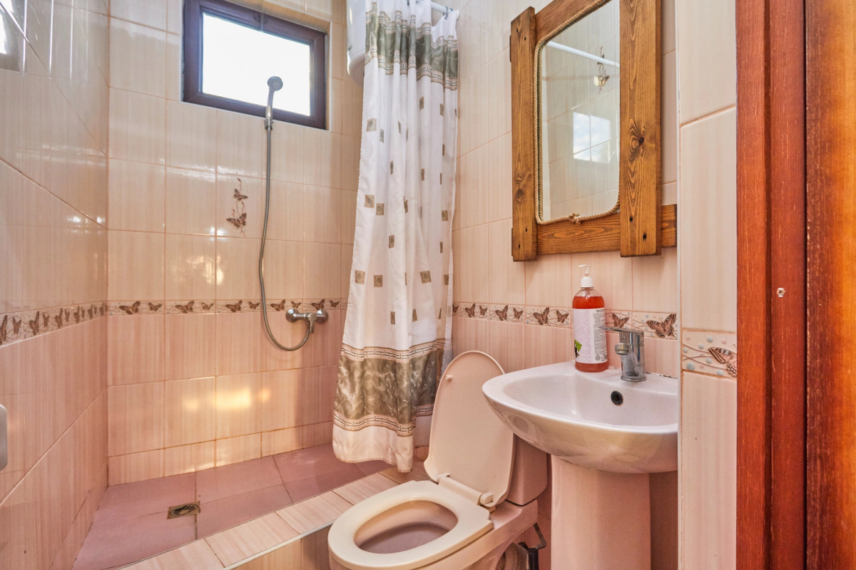 Отель Ахимса