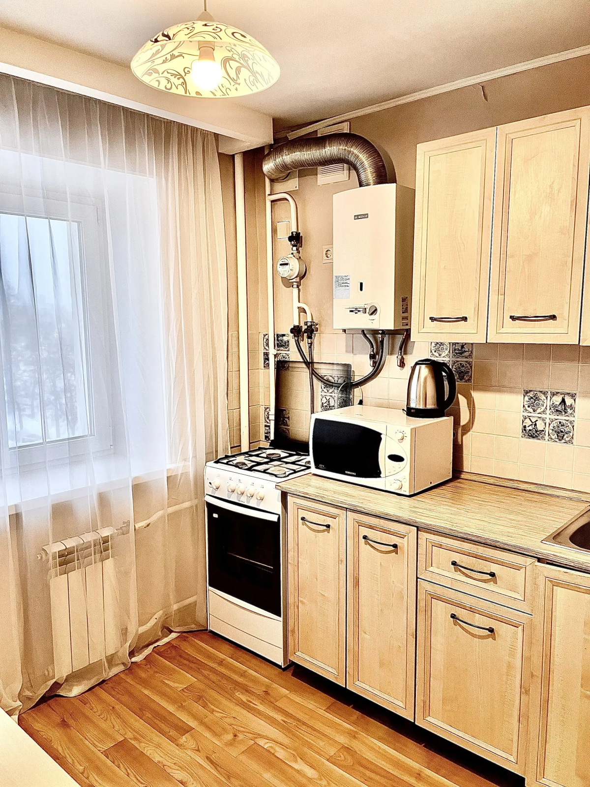 Апартаменты Горького 80/1