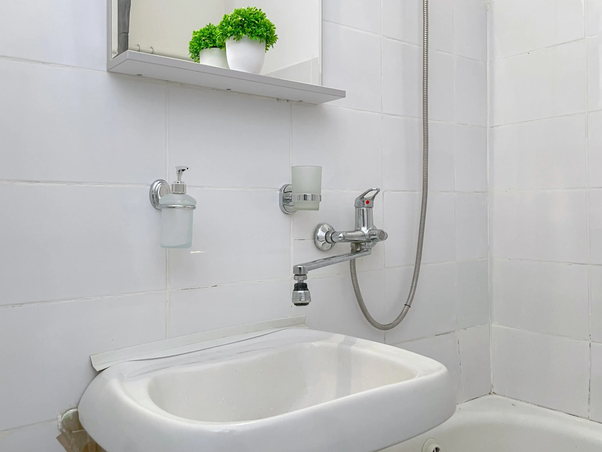 Квартира Welcome Home с Балконом у Метро Народное Ополчение