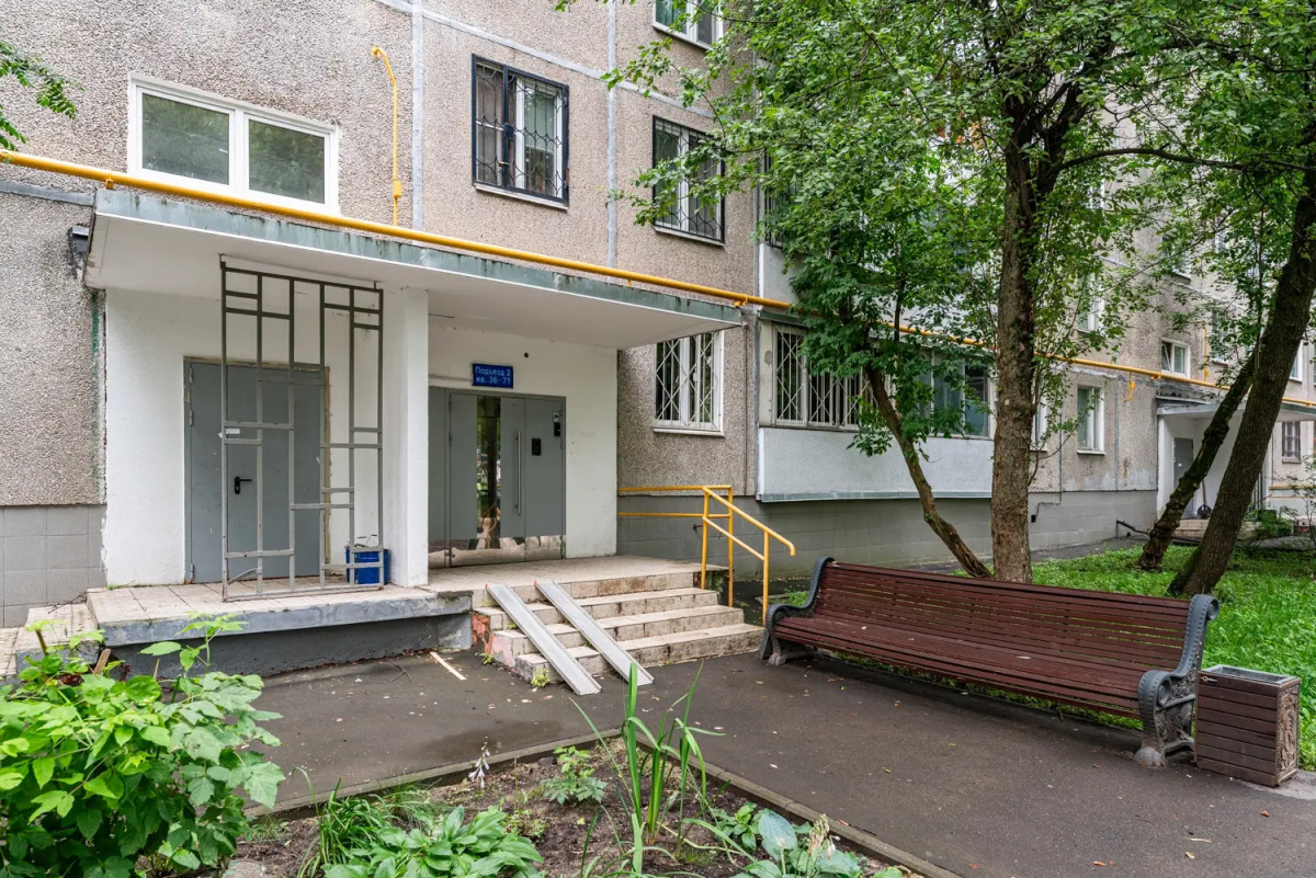 Квартира Чистая 2-к у Метро Коньково