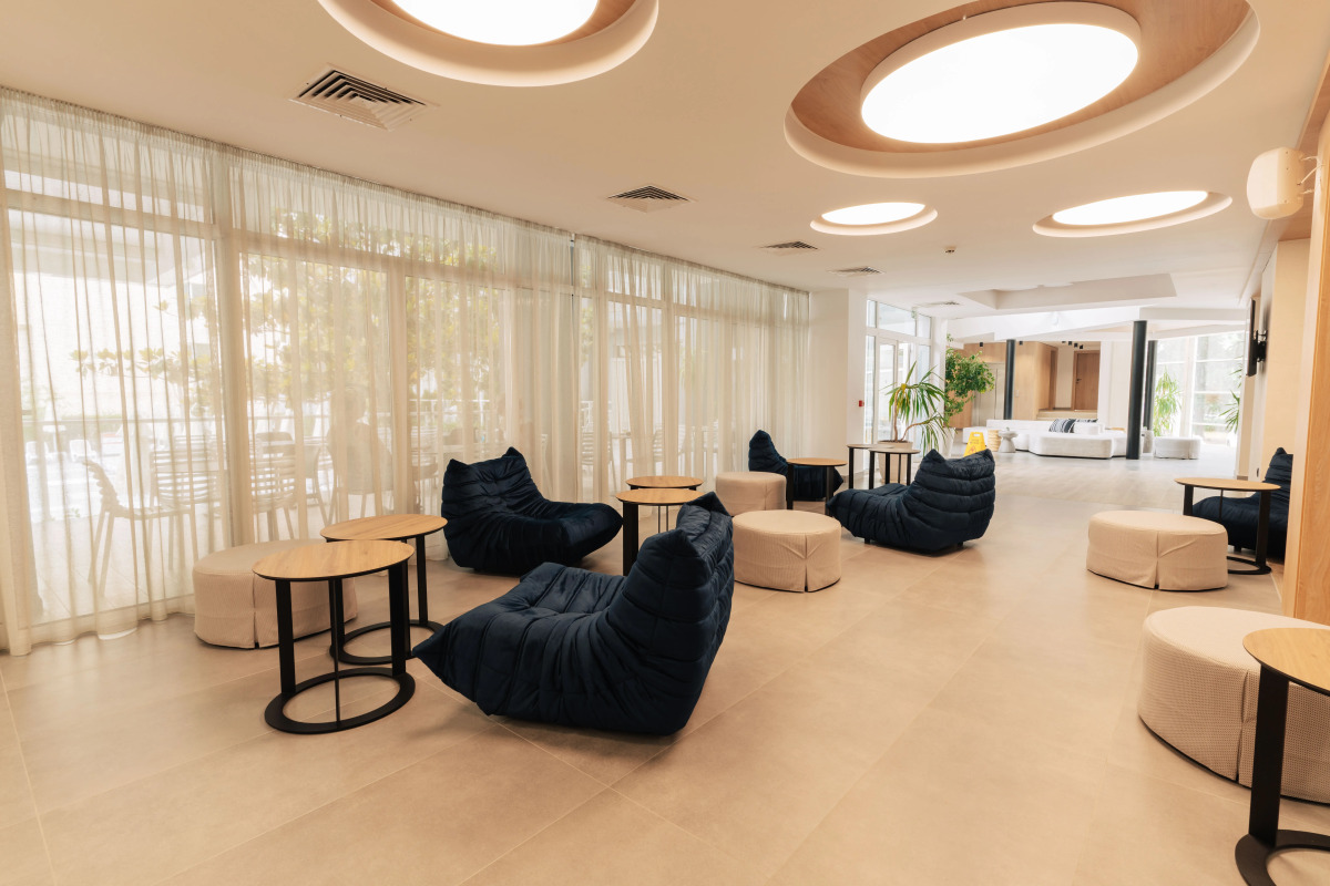 Отель SUNEO Perla