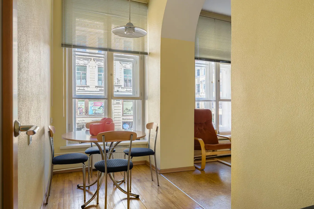 Апартаменты на Невском