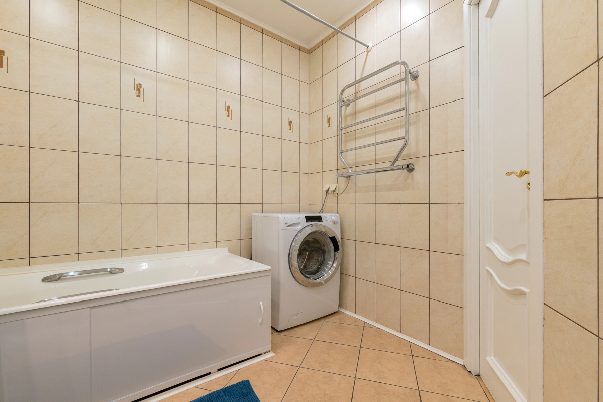 Апартаменты Невский