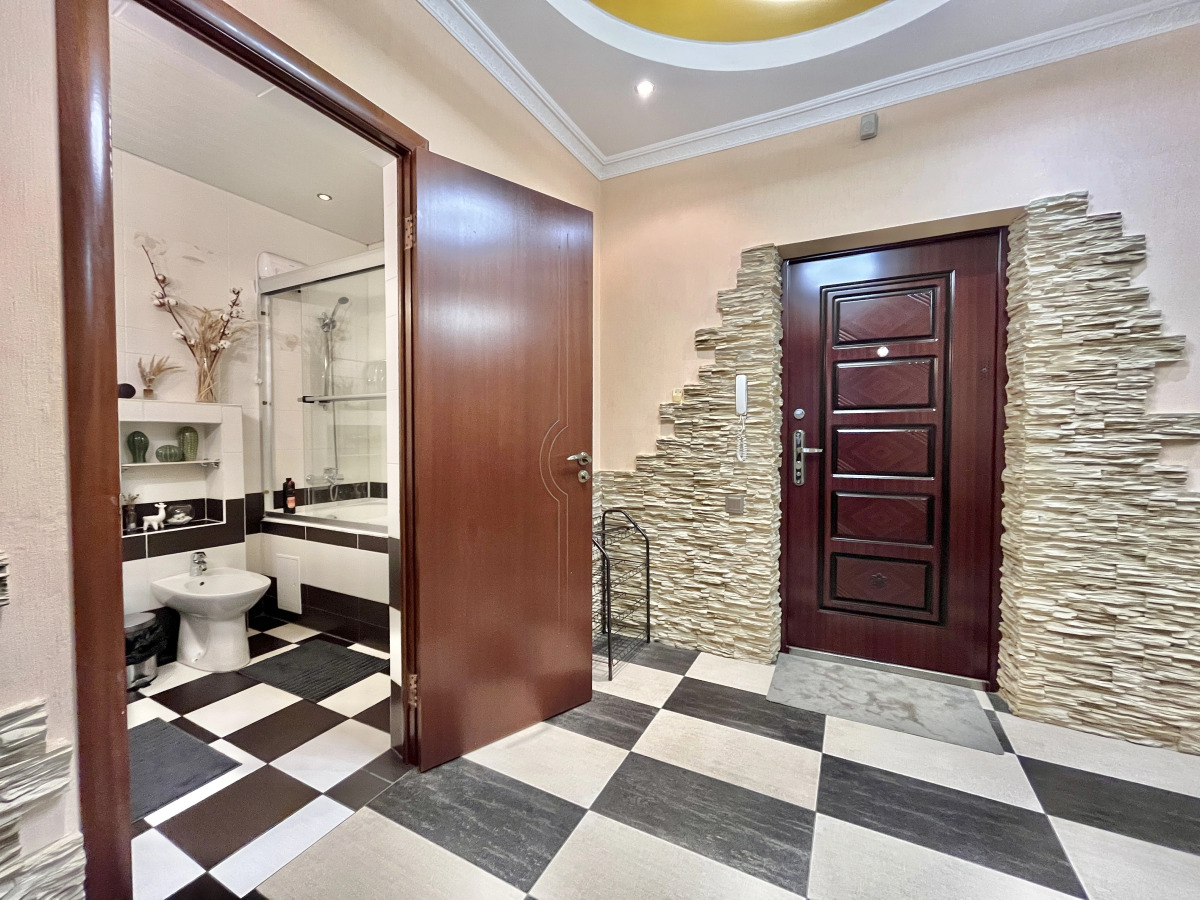 Апартаменты uTrip Sky Чистопольская 34