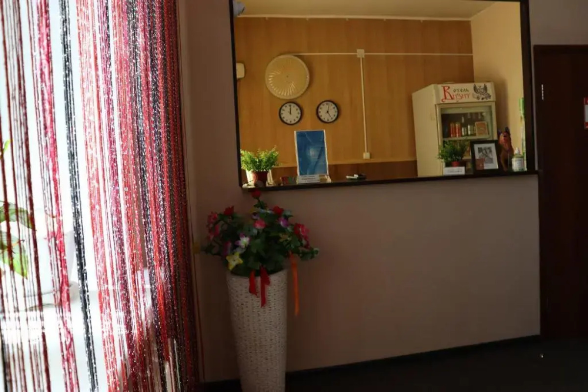 Отель Визит