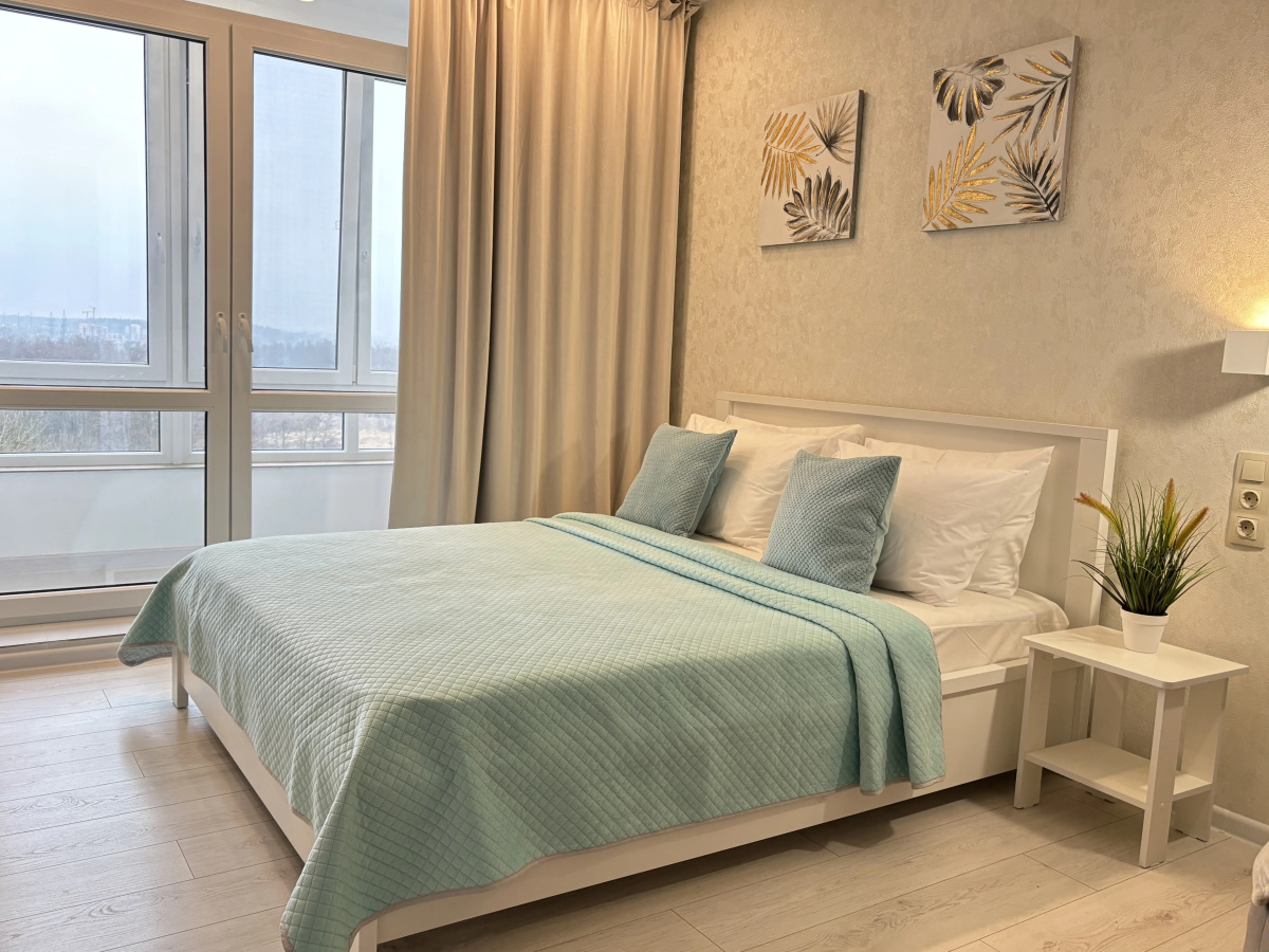 Квартира 2-комнатная 70 м² с видом на озеро