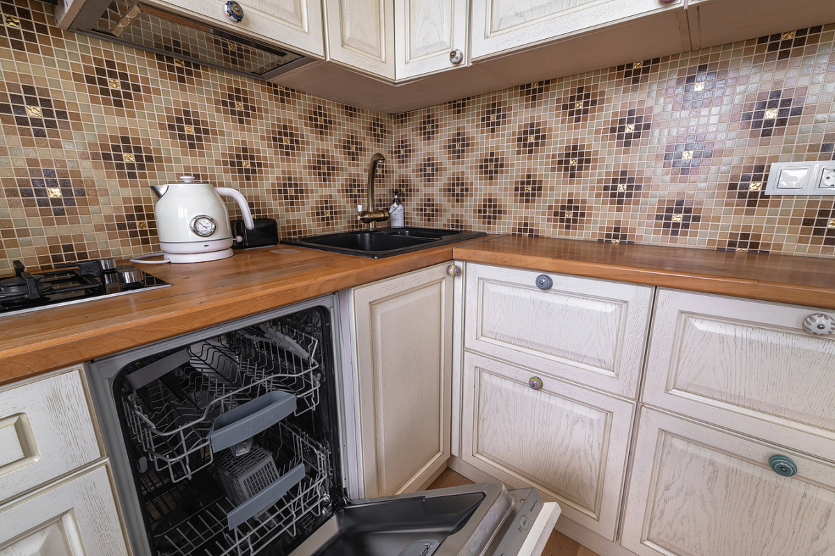 Апартаменты ДВА ГОРОДА - На набережной у Острова мечты и Технопарка