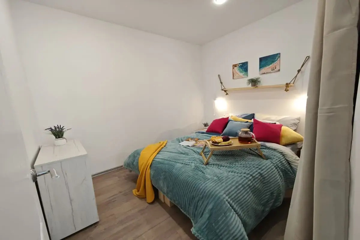 Квартира Светлая 2к по Тухачевского 49/4-41