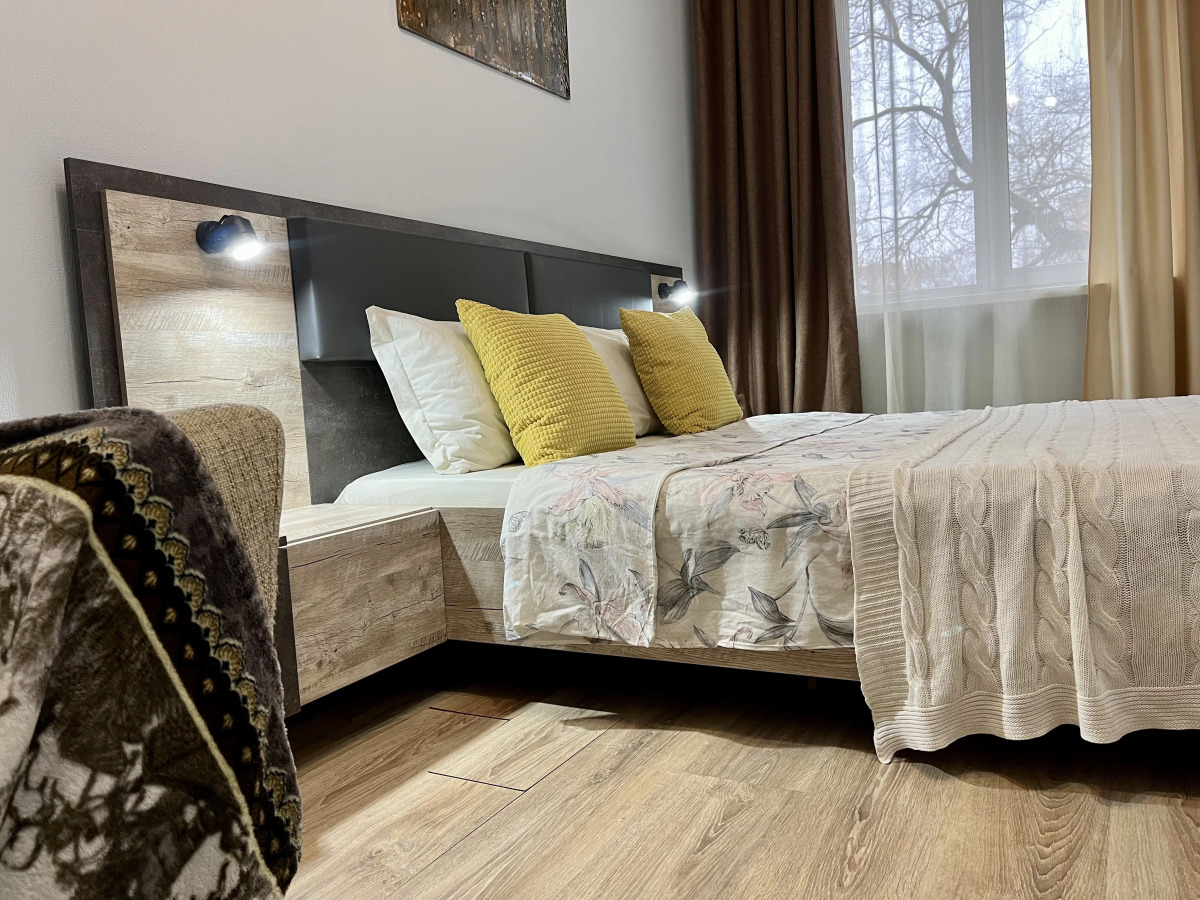 Апартаменты 3-х комнатная квартира в центре рядом с ТЦ Галерея Новосибирск