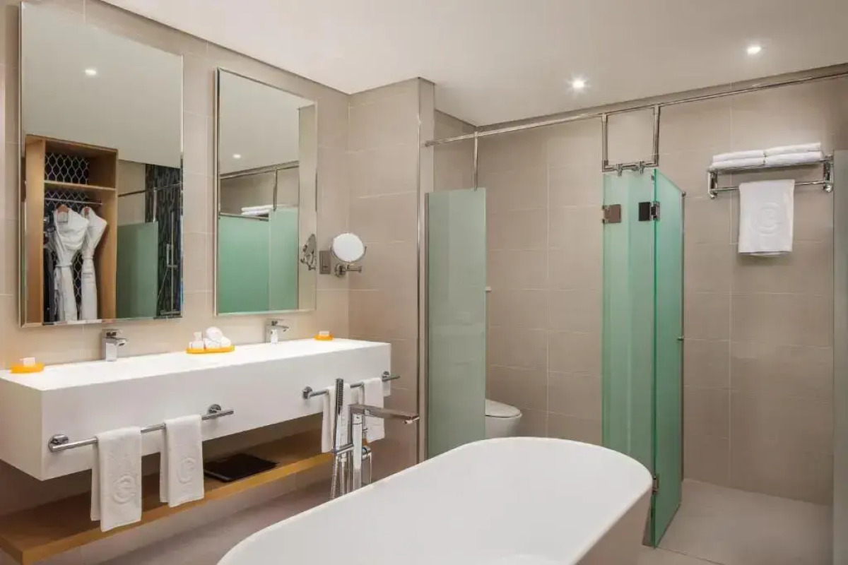 Курортный отель Centara Mirage Beach Resort Dubai