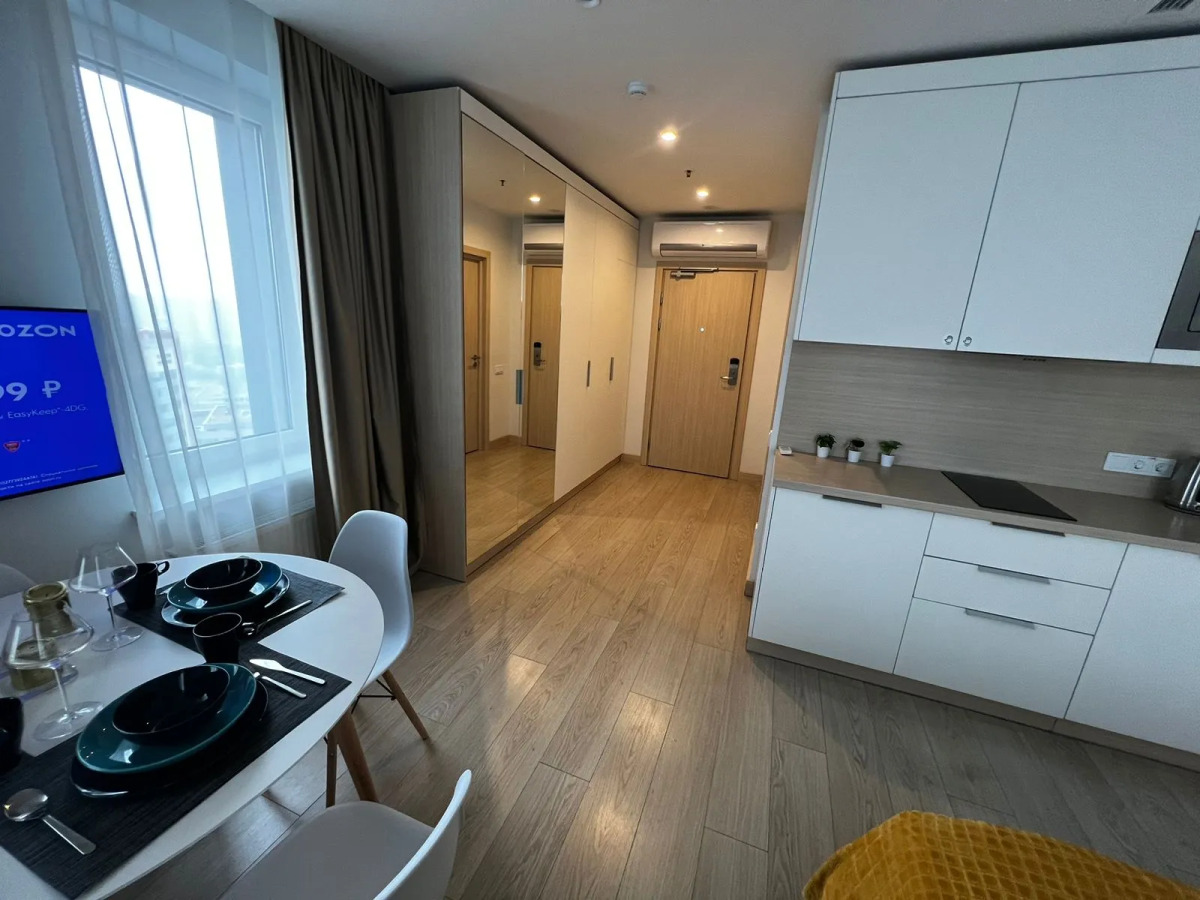 Студия уютная 1 минута до метро Технопарк