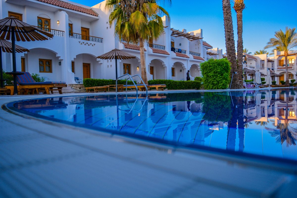 Курортный Отель Dive Inn