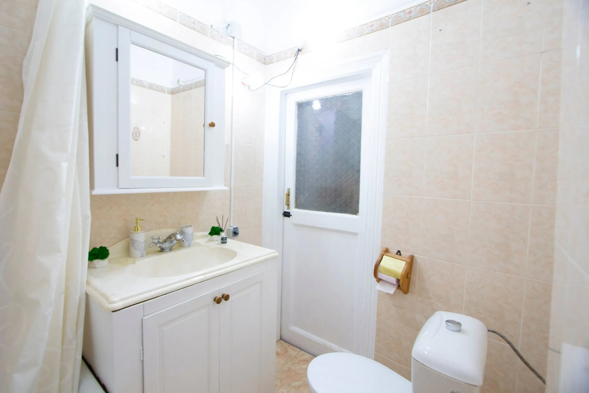 Двухкомнатная квартира возле Кремля