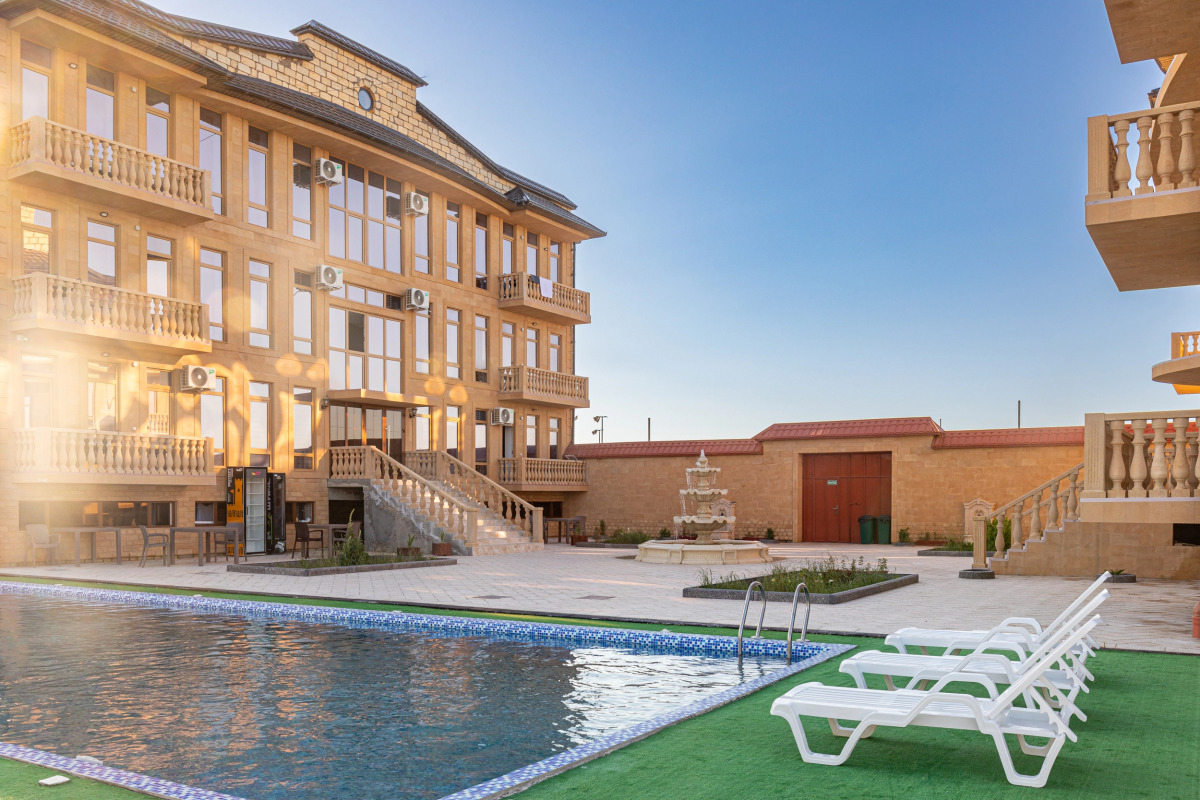 Отель Южный Берег