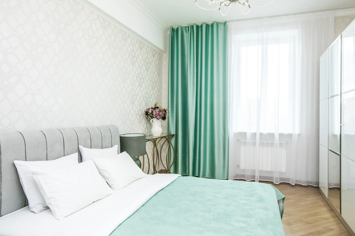 Апартаменты 3 комнатные Интернациональная 2 Центр города