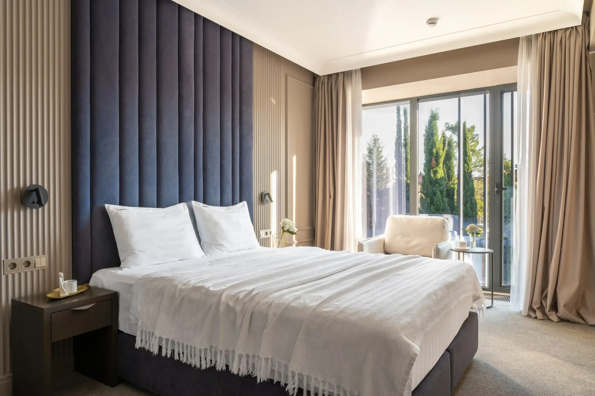 Апартаменты Red Apartments Грас на ул. Ленина 217 А