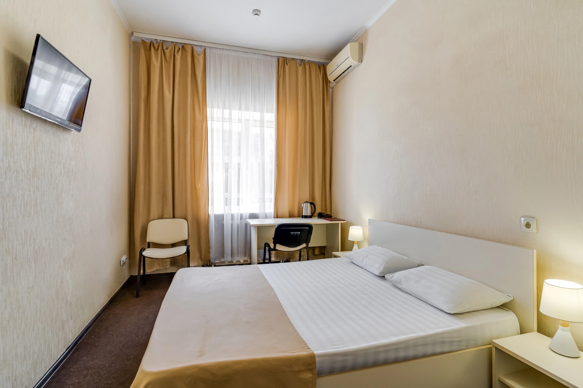 Отель Платовский