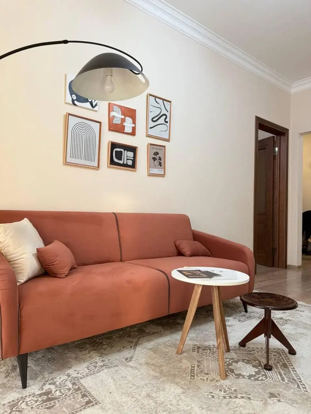 Апартаменты Квартира Просторная в Каспийске