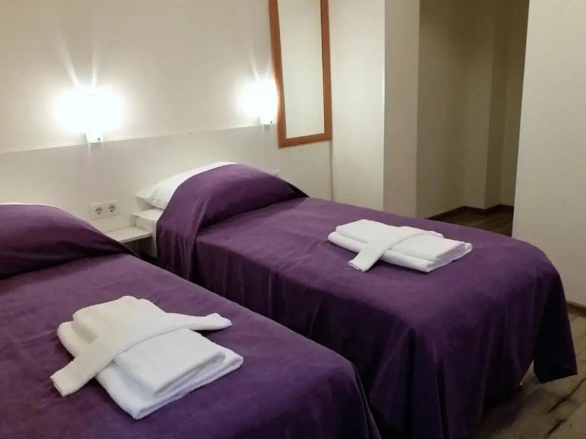 Отель Радуга