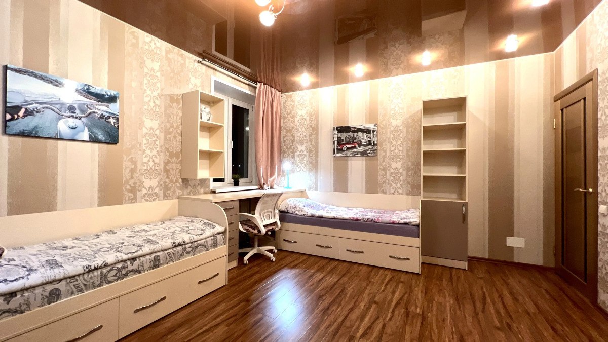 Квартира 3-комнатная Видовая Yarapartments на Набережной