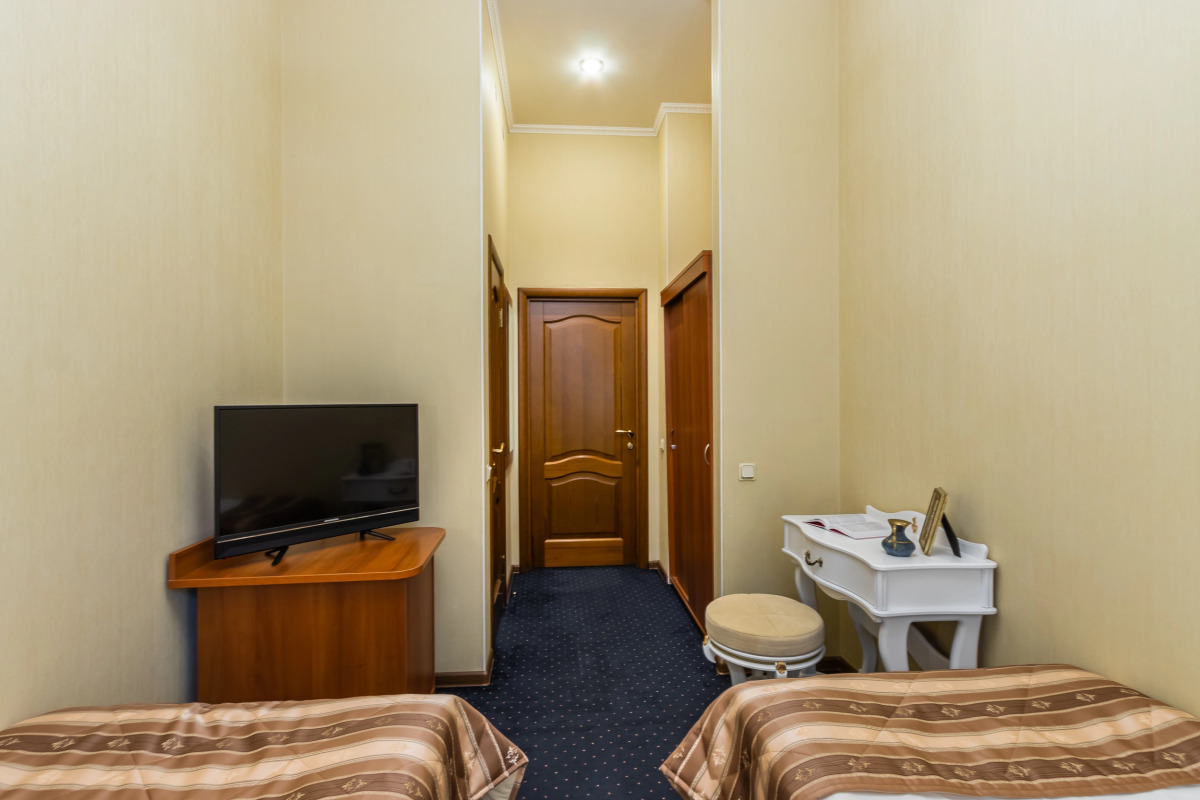 Меблированные комнаты Блюз на Невском