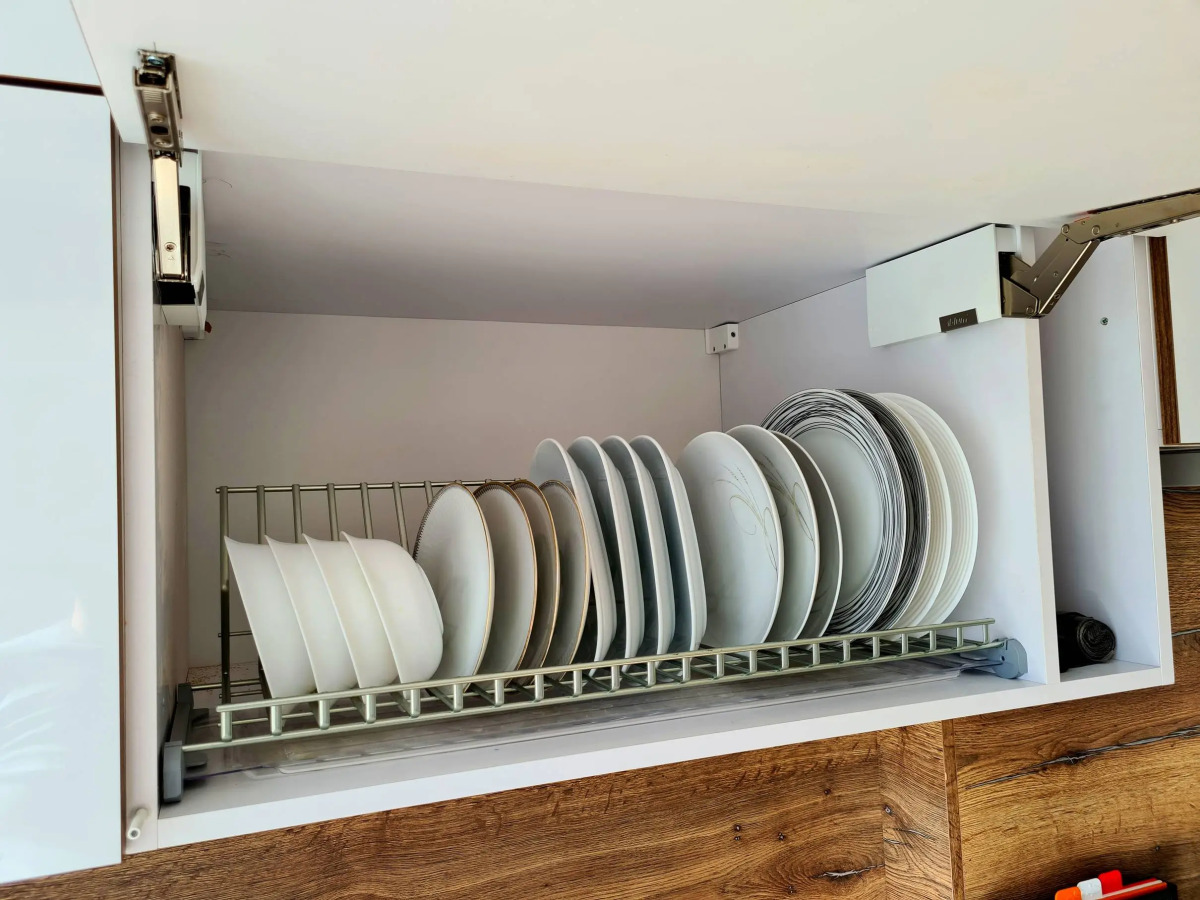 Двухкомнатная квартира на Тихомирова