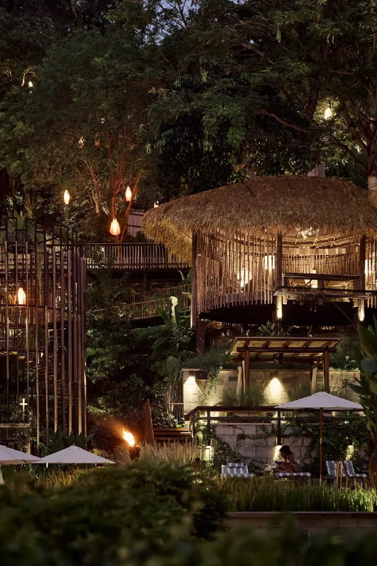 Курортный отель Dinso Resort & Villas Phuket, Vignette Collection by IHG