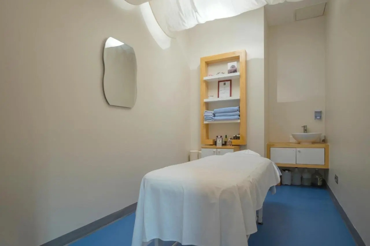 Отель Landmark Baku