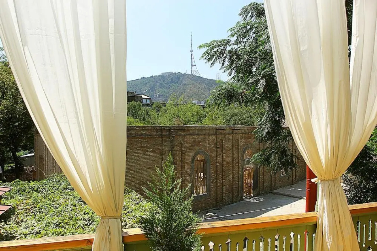 Отель Old Tbilisi Rooms 38