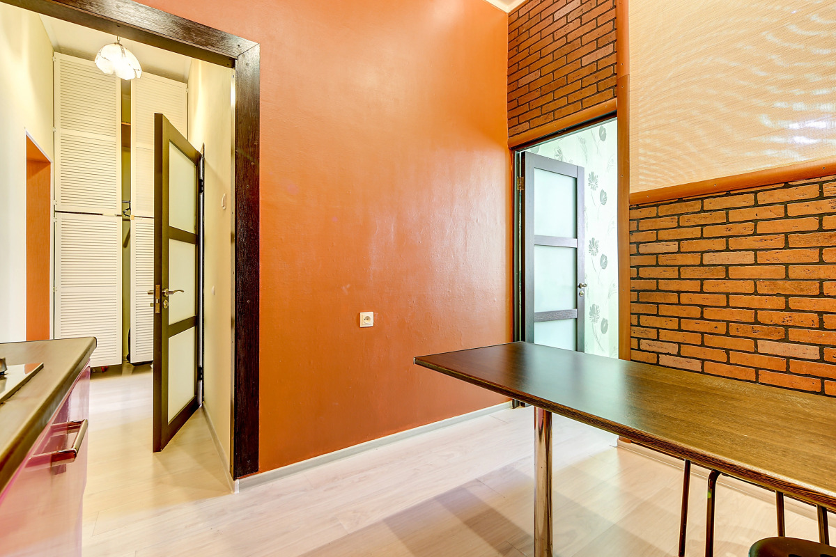 FlatStar on Ligovsky 84-2