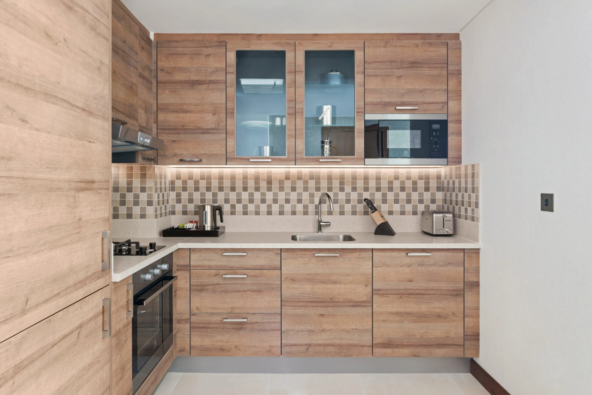 Staybridge Suites Dubai al-Maktoum Airport, an IHG Hotel