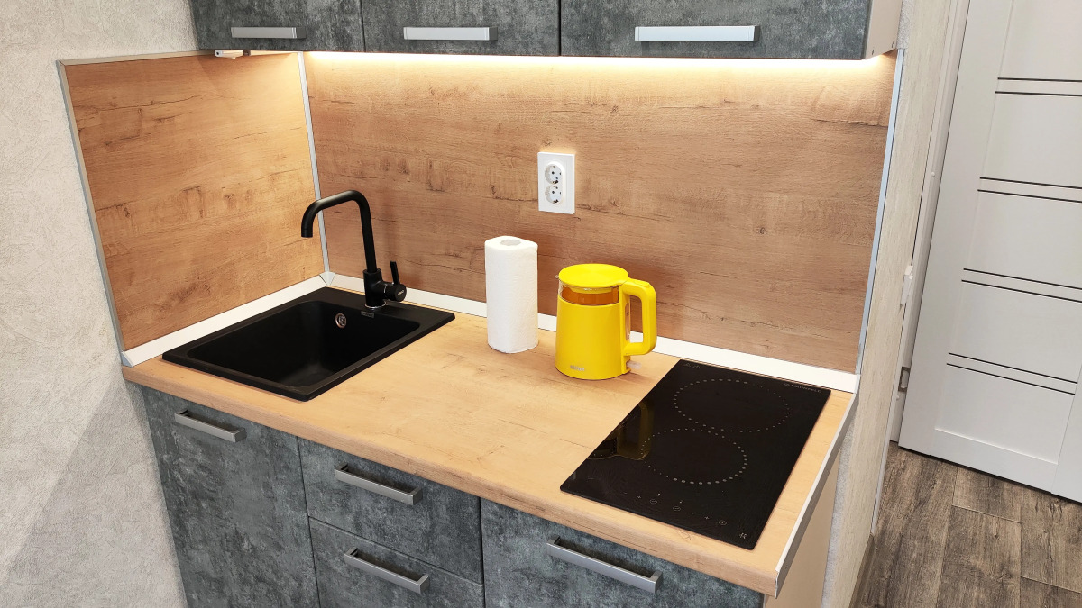 Апартаменты Жёлтая студия у метро Суконная слобода