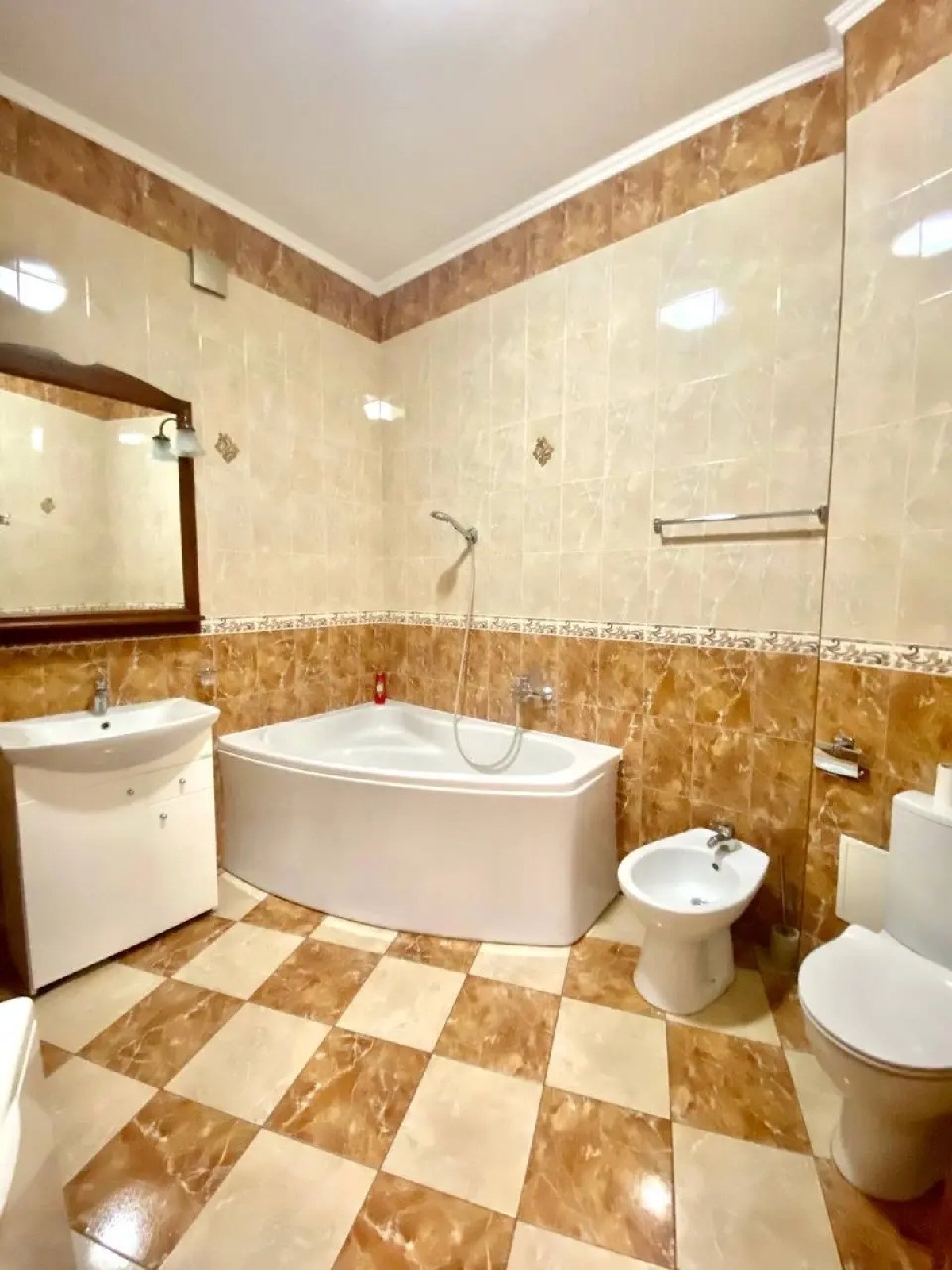 Апартаменты возле набережной и королевских ворот