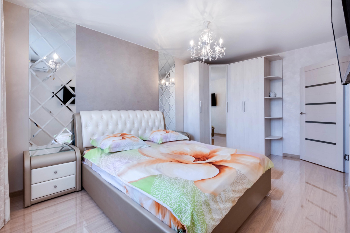 Апартаменты на улице Запарина 111