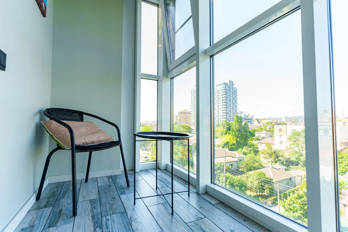 Апартаменты в центре Новороссийска с Дизайнерским ремонтом от LetoApart