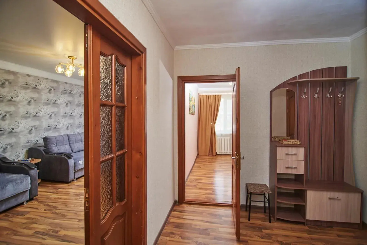 Квартира На Свердлова 27/58