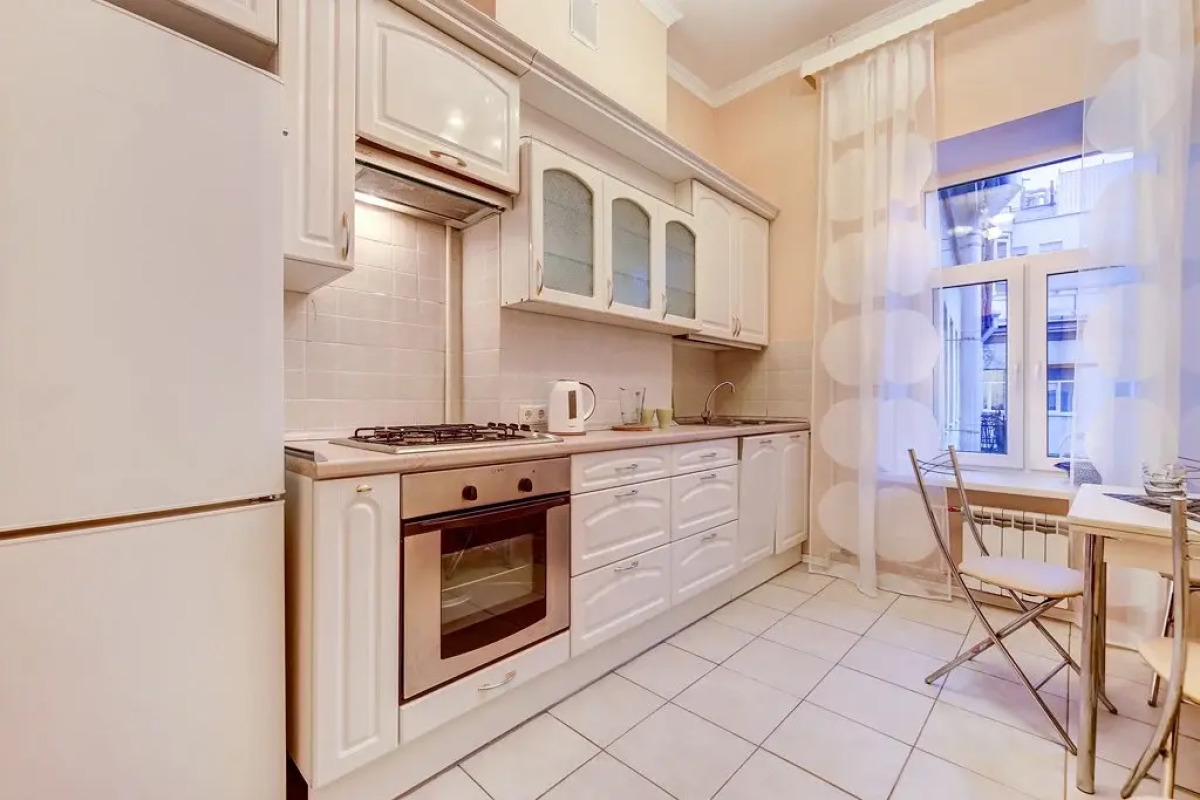 Квартира Трёхкомнатная с изолированными комнатами и балконом