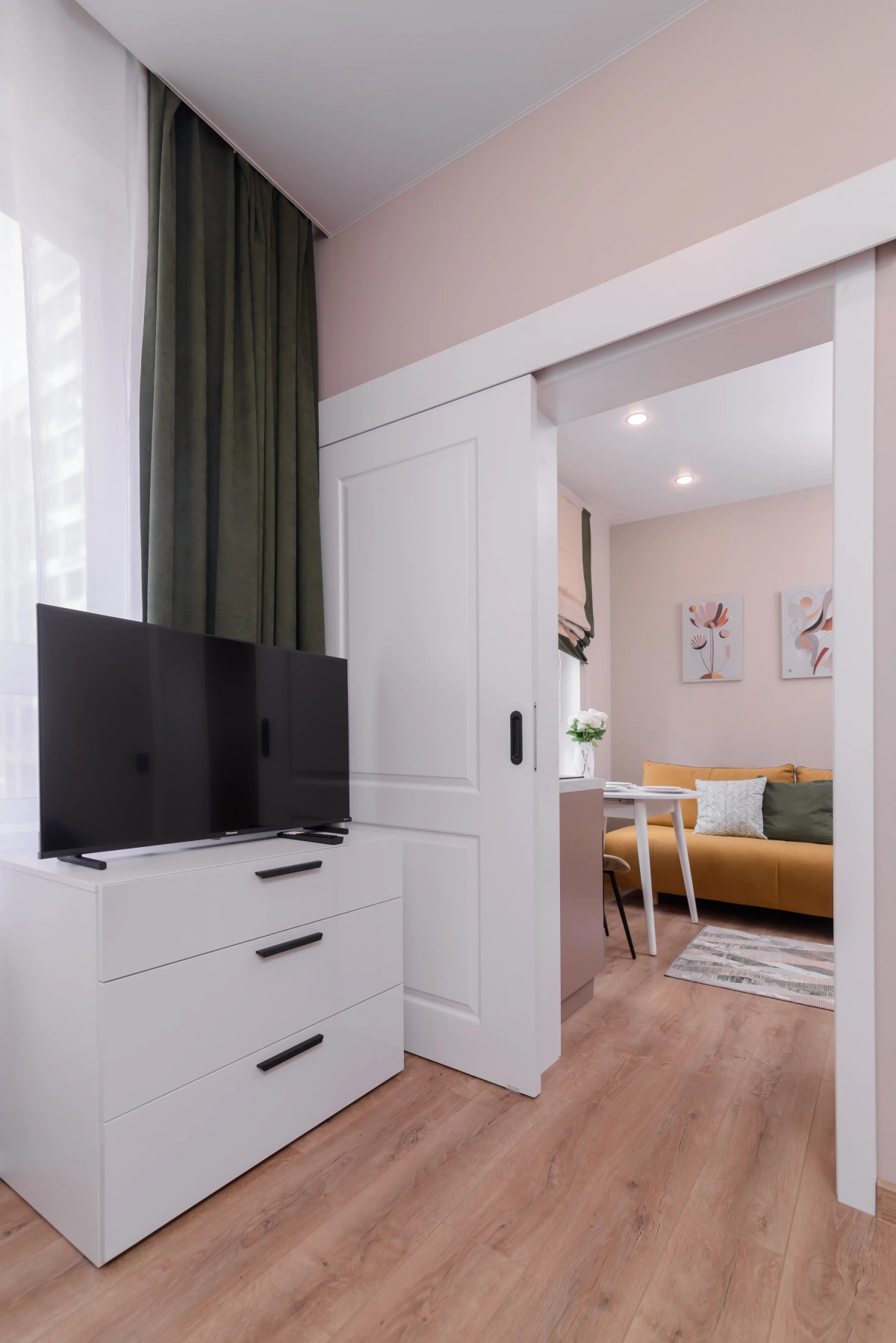 Апартаменты FolkFort – Просторная квартира для четверых у Лобановского леса