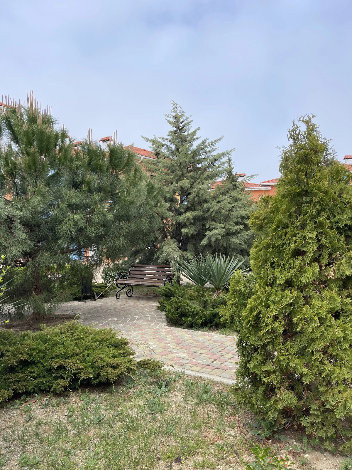 Апартаменты с бассейном и рядом с морем