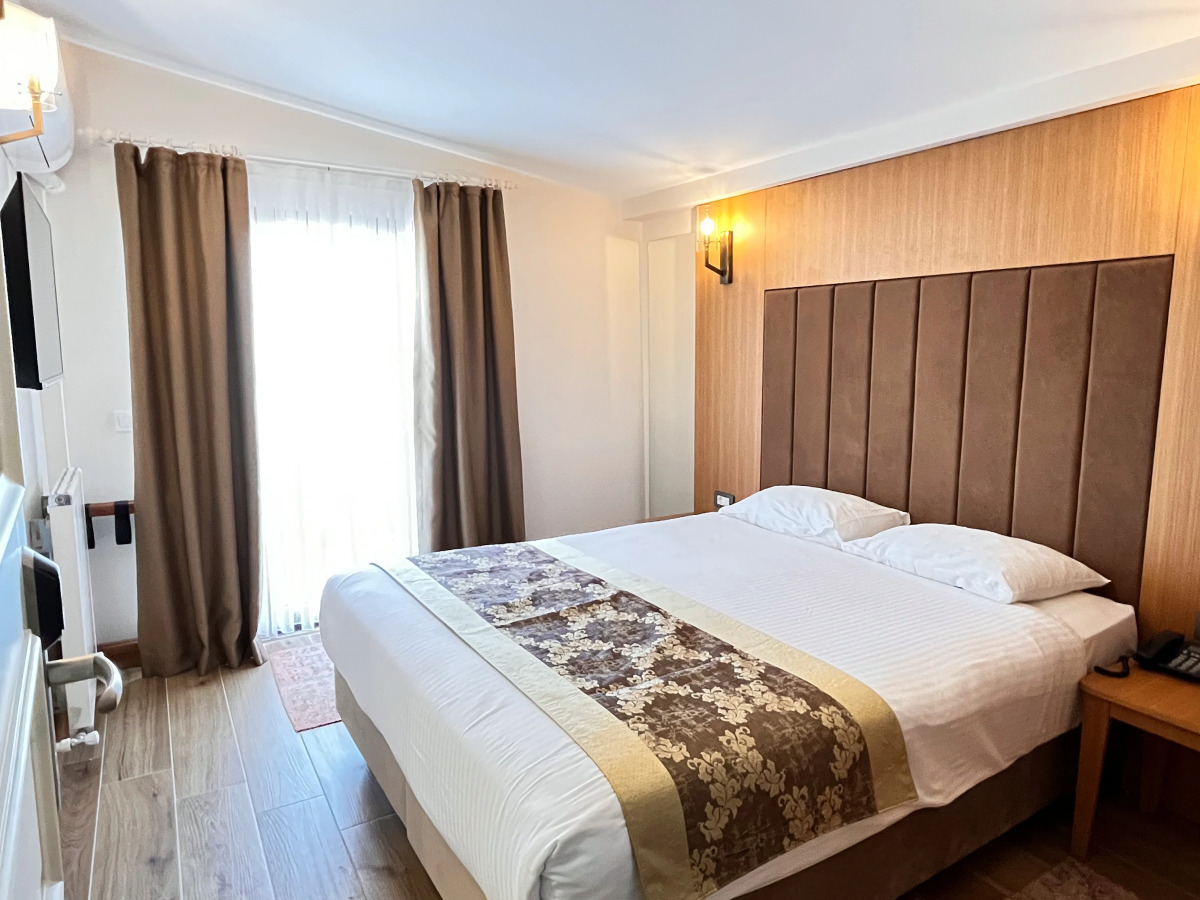 Отель Aren Suites