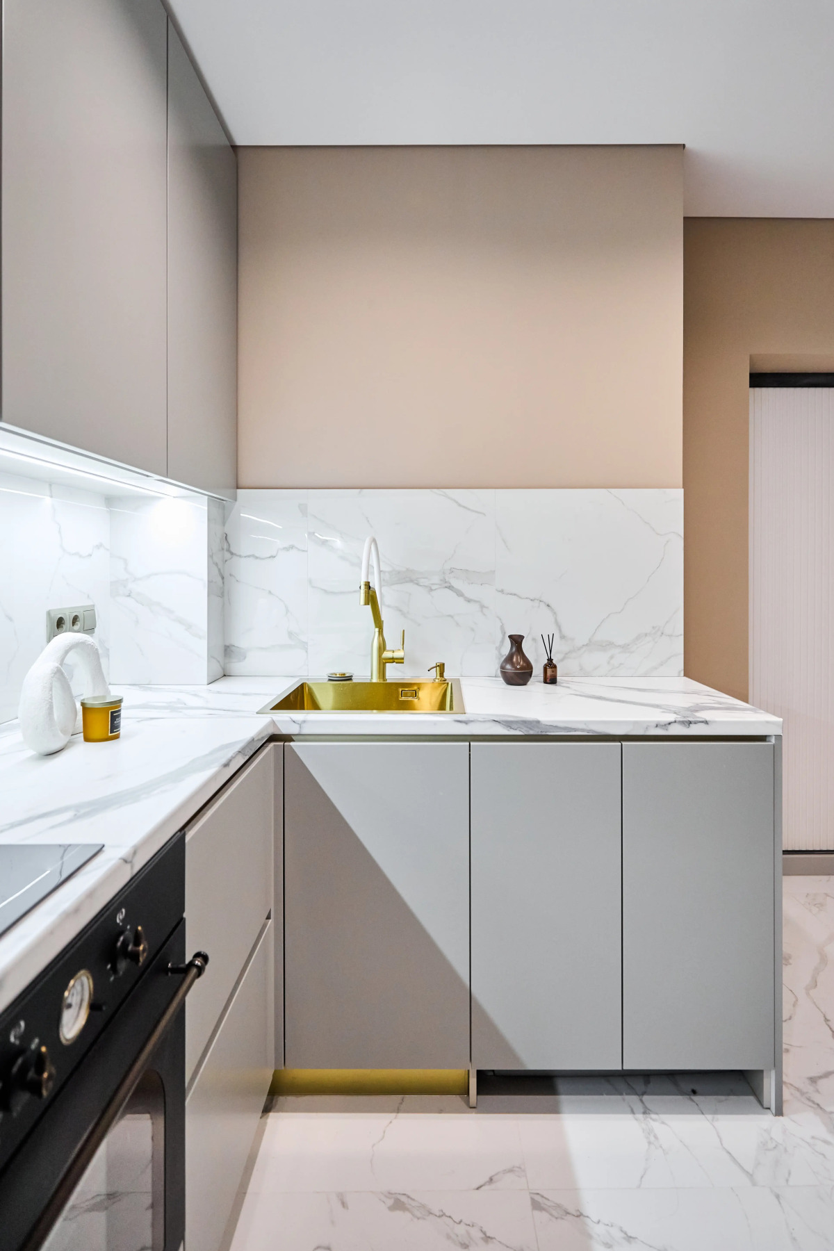 Квартира Просторная Возле Центральной Больницы