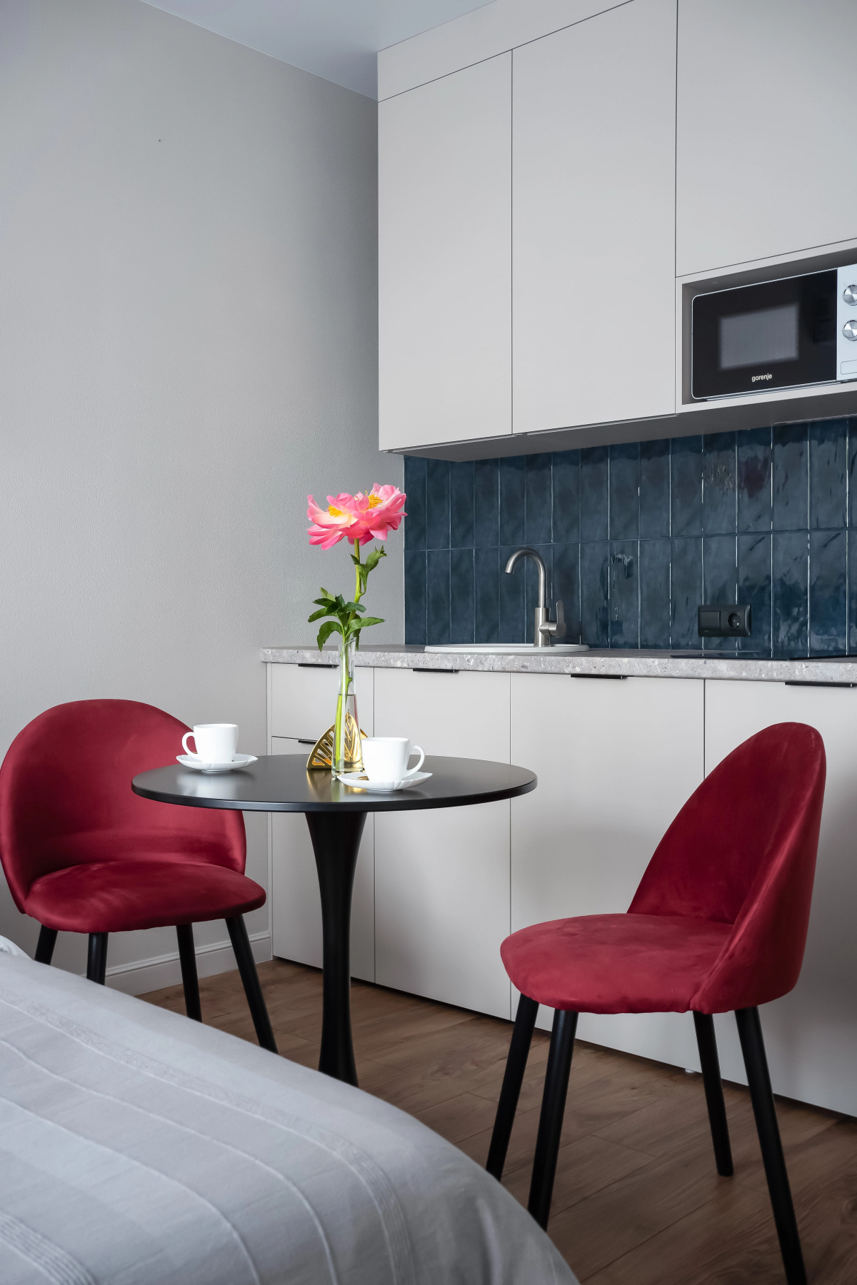 Апартаменты Savina у Моря 2 синяя студия