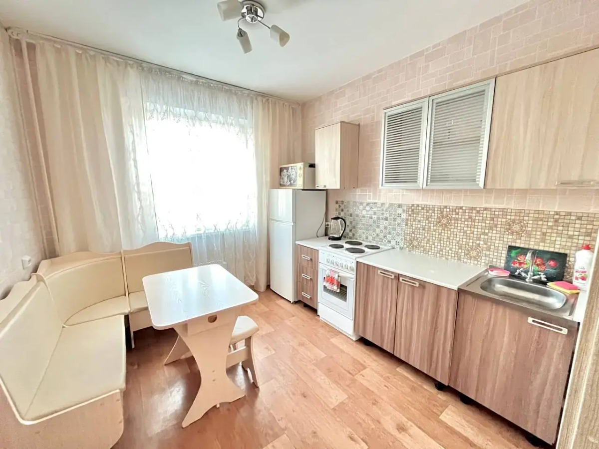 Квартира 1-комнатная улица Партизана Железняка 61