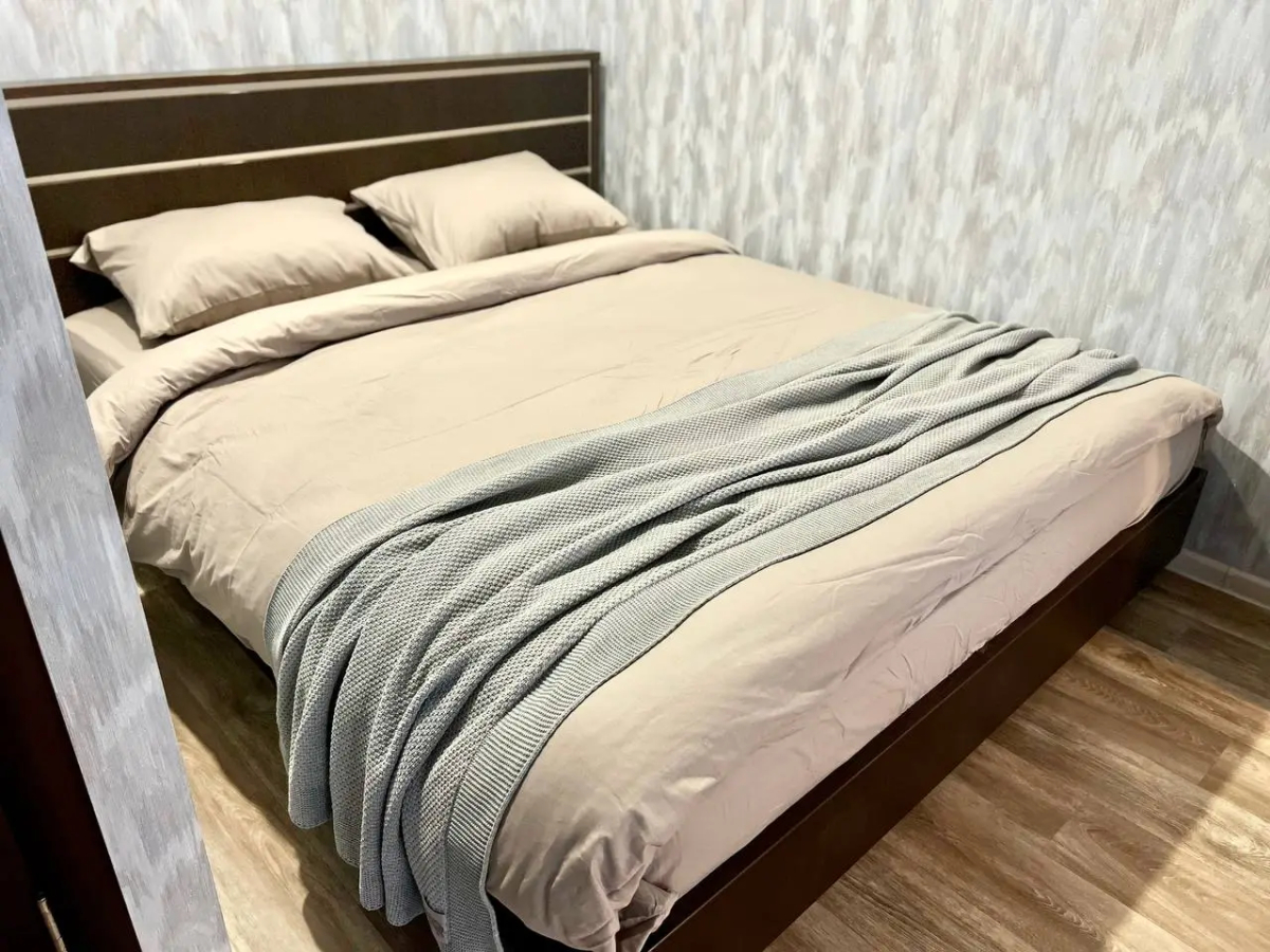 Квартира Просторная с Балконом на Строителей 2