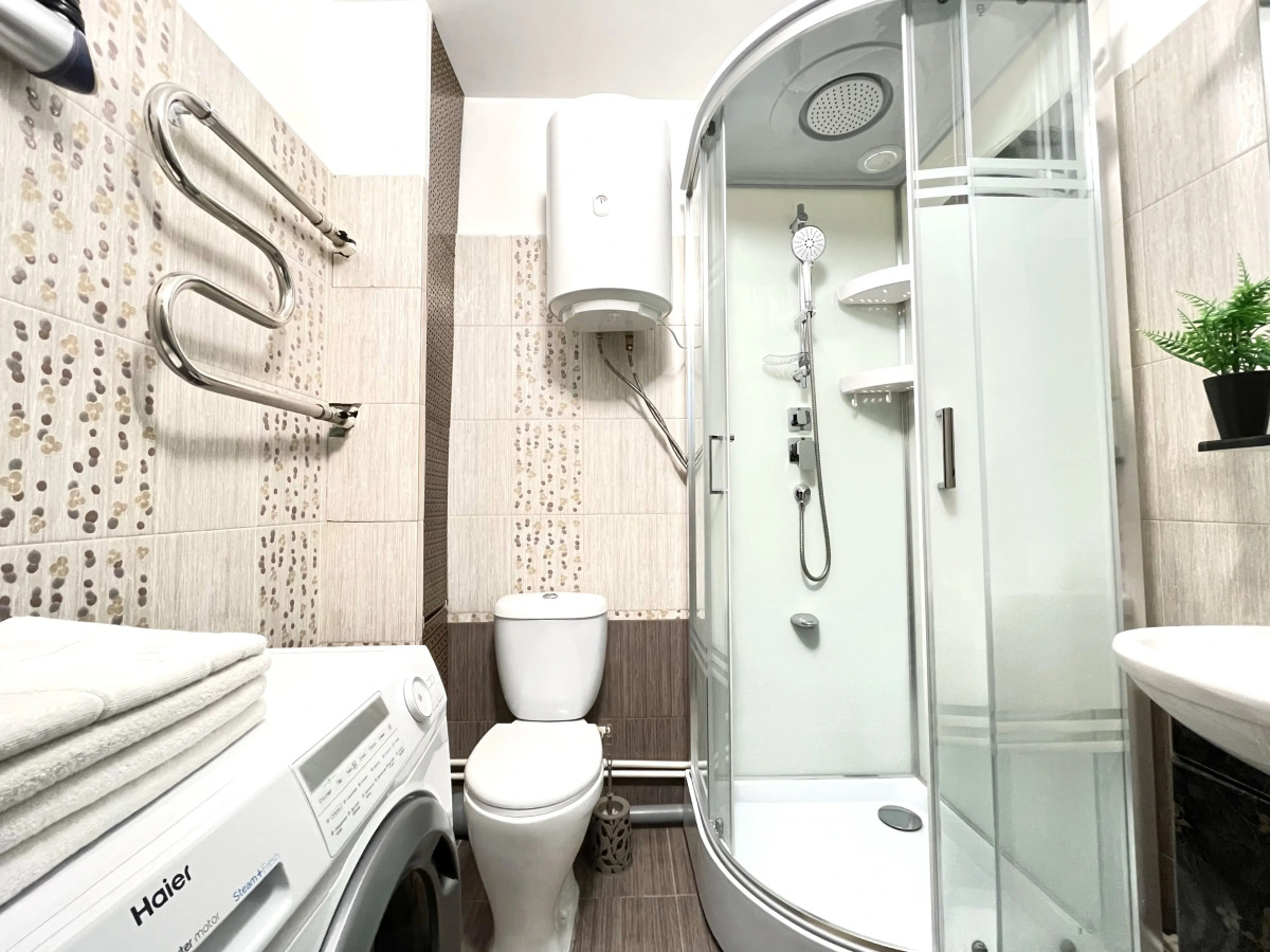 Апартаменты Пермякова 83/4