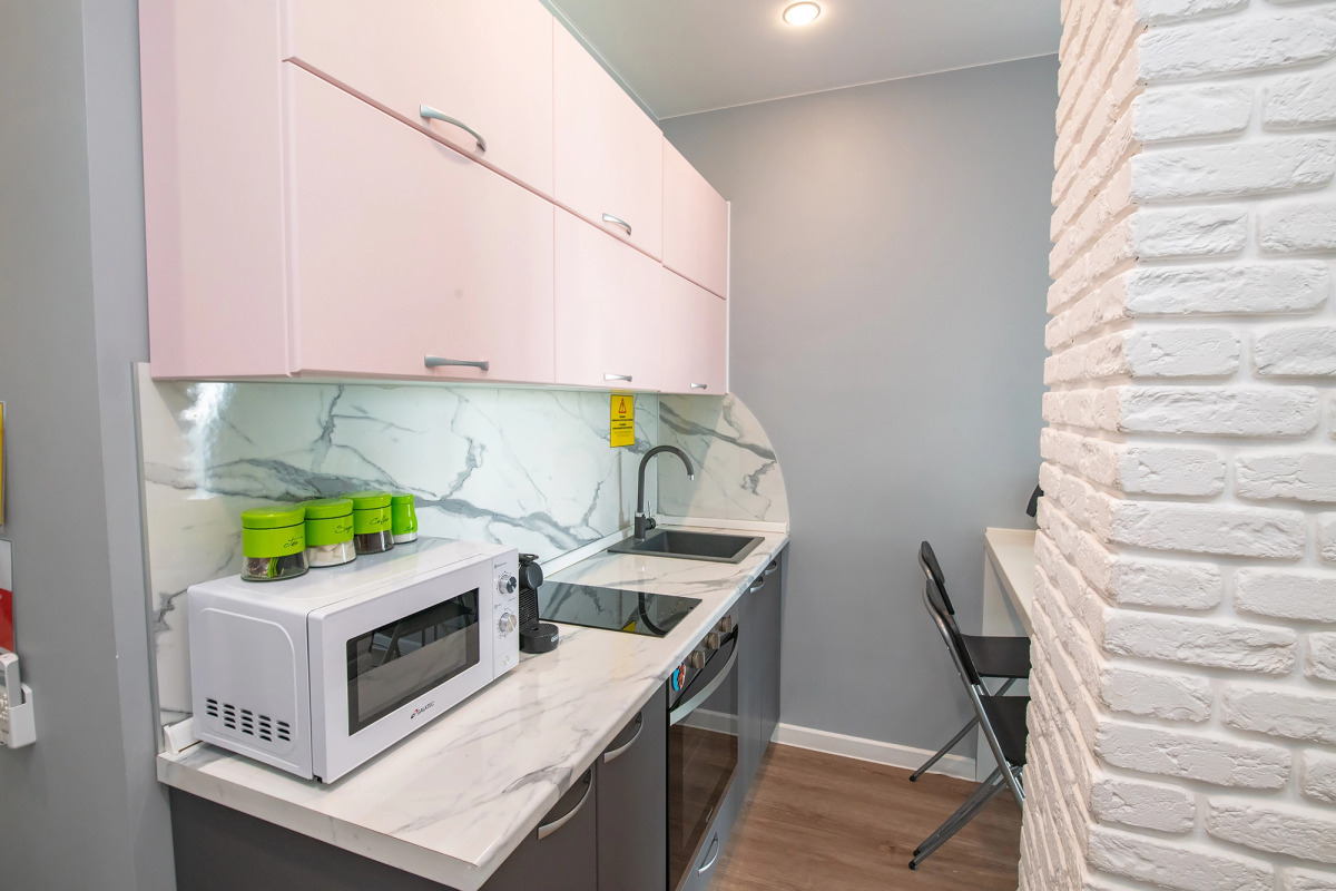 Апартаменты Central Bay Studios Near the Station 1