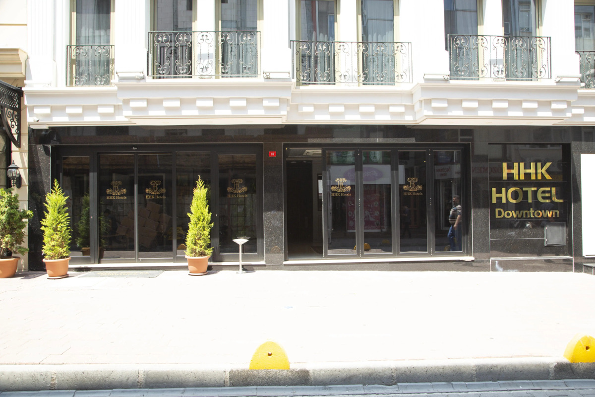 Отель HHK Hotel Downtown